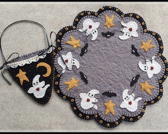 Wool Applique Pattern,  Batty & Boo, Wool Table Mat, Candle Mat, Halloween Decor, Pocket Ornament, Penny Lane Primitives, PATTERN ONLY
