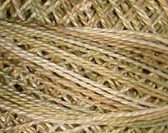 Valdani Thread, Size 8, O545, Perle Cotton, Primitive White, Embroidery, Penny Rugs, Punch Needle, Primitive Stitching, Sewing Accessory