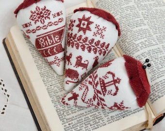 Counted Cross Stitch Pattern, Bristol Berries III, Bristol Orphanage, Pin Berries, Shabby Cottage, Erica Michaels, PATTERN Only