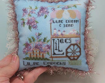 Counted Cross Stitch Pattern, Lilac Gardens, Roadside Stand Series, Flower Decor, Carolyn Robbins, KiraLyns Needlearts. PATTERN ONLY