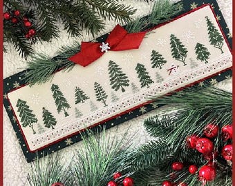 Counted Cross Stitch Pattern, A Frosty Winter, Winter Decor, Pine Trees, Snowman, Nature Motif, Little House Needleworks, PATTERN ONLY