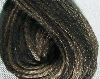 Valdani, 6 Strand Cotton Floss, H212, Faded Brown, Embroidery Floss , Punch Needle, Embroidery, Penny Rugs, Sewing Accessory