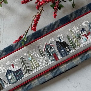 Patrón de punto de cruz contado, Frosty Tiny Town, muñeco de nieve, copos de nieve, decoración invernal, Cecilia Turner, corazón en mano, SOLO PATRÓN
