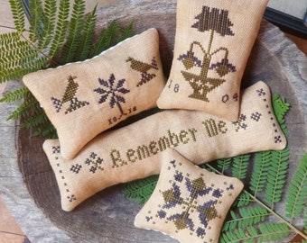 Counted Cross Stitch Pattern, Pennsylvania Prims, Antique Reproductions, Pillow Ornaments, Bowl Fillers, Motifs, Mojo Stitches, PATTERN ONLY