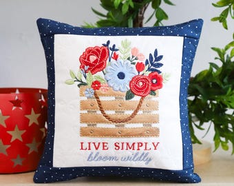 Machine Embroidery, Country Blooms Pillow, Wild Flowers, Summer Decor, Garden Decor, Kimberbell