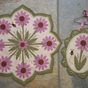 Wool Applique Pattern, Coneflowers, Summer Blossoms, Wool Applique Table Mat, Mini Mat, Kathryn Hecker,  Penny Lane Primitives, PATTERN ONLY