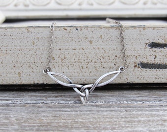 Galadriel Elven Antiqued Silver Celtic Knot pendant necklace with chain