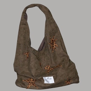 Bolso Hobo de Leopardo y Estrellas | Bolso de Hombro de Ante | Gran Capacidad | Patchwork Pony | Regalo Original