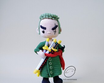 Roronoa Zoro häkeln Amigurumi Puppe, Amigurumi Anime Piraten, Zoro Stoffpuppe, handgemachte Puppe, häkeln Piraten Puppe, Weihnachtsgeschenk