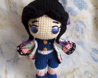 Schmetterling Anime Häkelpuppe, handgemachte Amigurumi Plüsch, Pastell Figur, Fan Geschenk