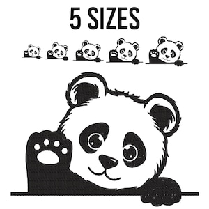 Puede incluir: Ilustración en blanco y negro de un panda mirando por encima de una superficie, saludando con su pata. La imagen incluye el texto "5 SIZES".