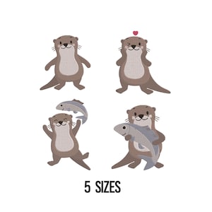 Könnte beinhalten: Vier Cartoon-Illustrationen von Ottern in verschiedenen Posen, zwei davon mit Fisch. Die Otter sind braun und beige mit schwarzen Schnurrhaaren und Augen. Der Text "5 SIZES" steht unten.