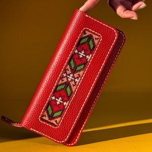 Cartera larga bordada de cuero italiano genuino, hecha a mano, con cremallera, monedero rojo, bordado nacional georgiano, regalo para mujer.