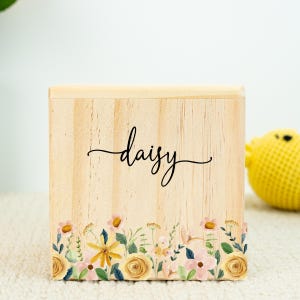 Gepersonaliseerde spaarpot met naam, bloemenspaarpot voor kinderen, aangepaste verjaardagsmuntenbank, paascadeaus baby, decoratie kinderkamer, cadeau voor meisjes