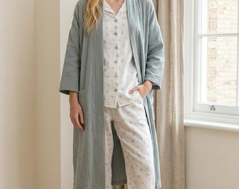 Double Gauze Cotton Robe: Lightweight Loungewear Spa Robe