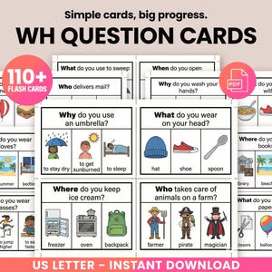 Op de afbeelding: Flashcards met de tekst "WH QUESTION CARDS" en "110+ FLASH CARDS". Elke kaart bevat een vraag en bijbehorende afbeeldingen, zoals "Wat draag je op je hoofd?" met illustraties van een hoed, schoen en lepel.