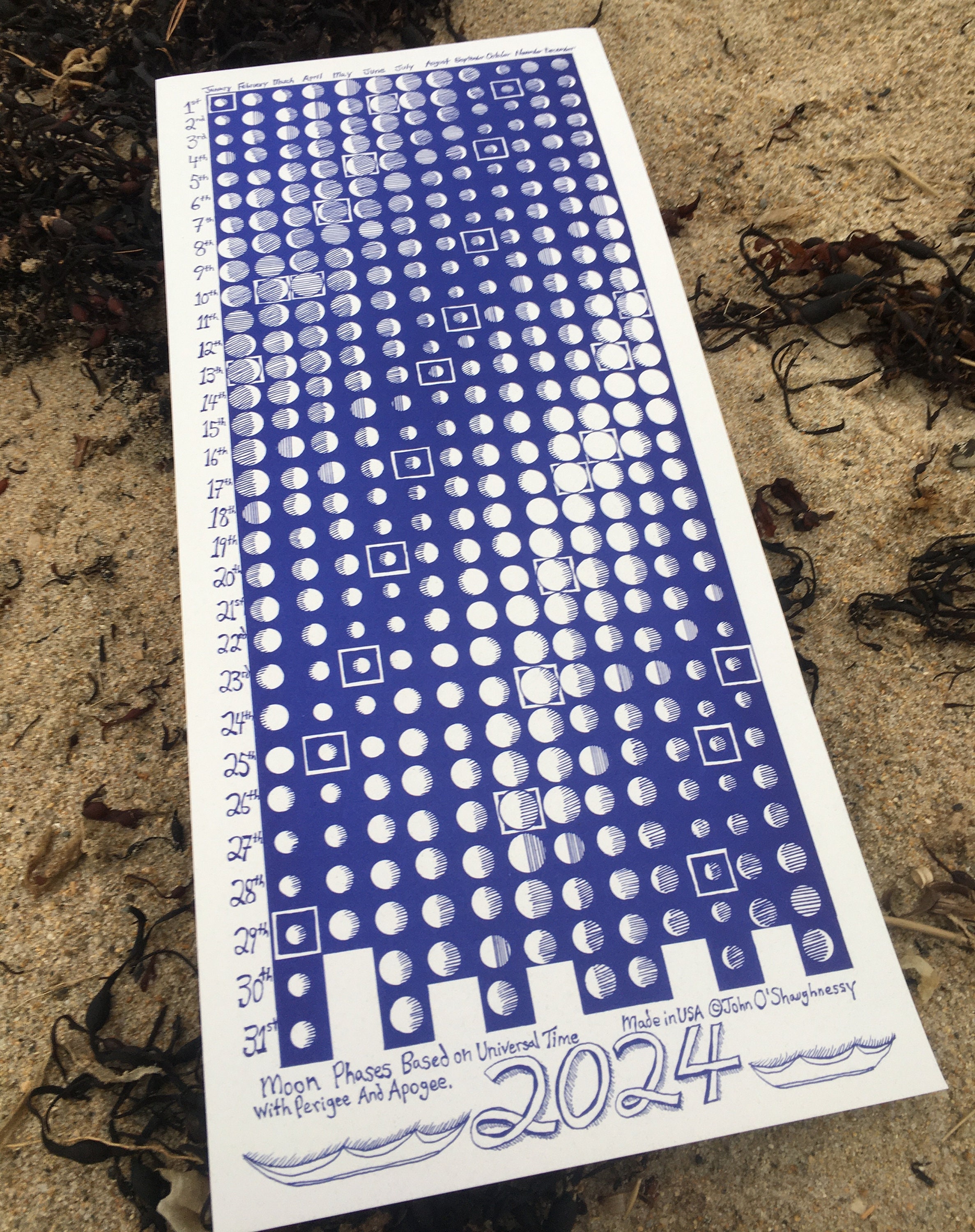 Vertical 2024 Lunar Calendar With Perigee and Apogee Super Moon