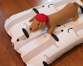 Long Dachshunds Bunbed Doxie Ween Hot Dog Bed, for small breed dogs