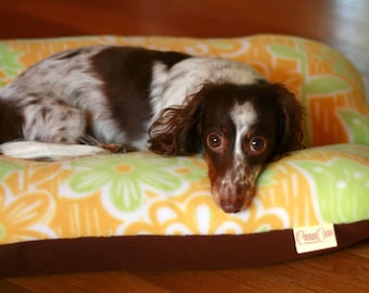 Yellow Green Mod Flowers Fleece, Bunbed Dachshund Small Breed Dog Bed - Mid Century