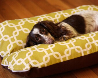 Modern Green Squares, Bunbed, Dachshund Dog Bed, Small Dogs, Modern Mid Century Decor, Hot Dog Bed, Dachshund Bed, Dog Burrow Bed