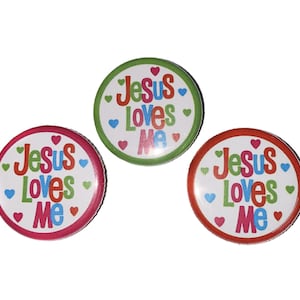 Jesus Loves Me, 1&quot;, 1.25&quot;, Button, Jesus, Christian, Church, VBS, VBS Party, Party Favor, Religious, Faith, Heart, Flatback, Pinback, FT024