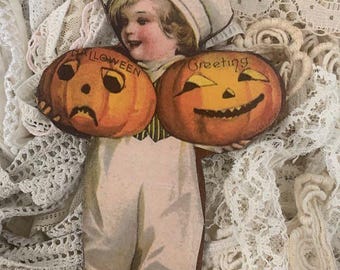 HALLOWEEN WOOD BOY Holding two pumpkins*Just Darling*Two sided ornament*