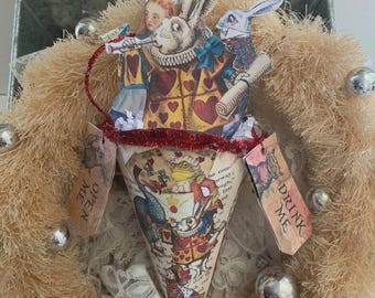 Cono de Alicia en el País de las Maravillas, decoración navideña de estilo victoriano