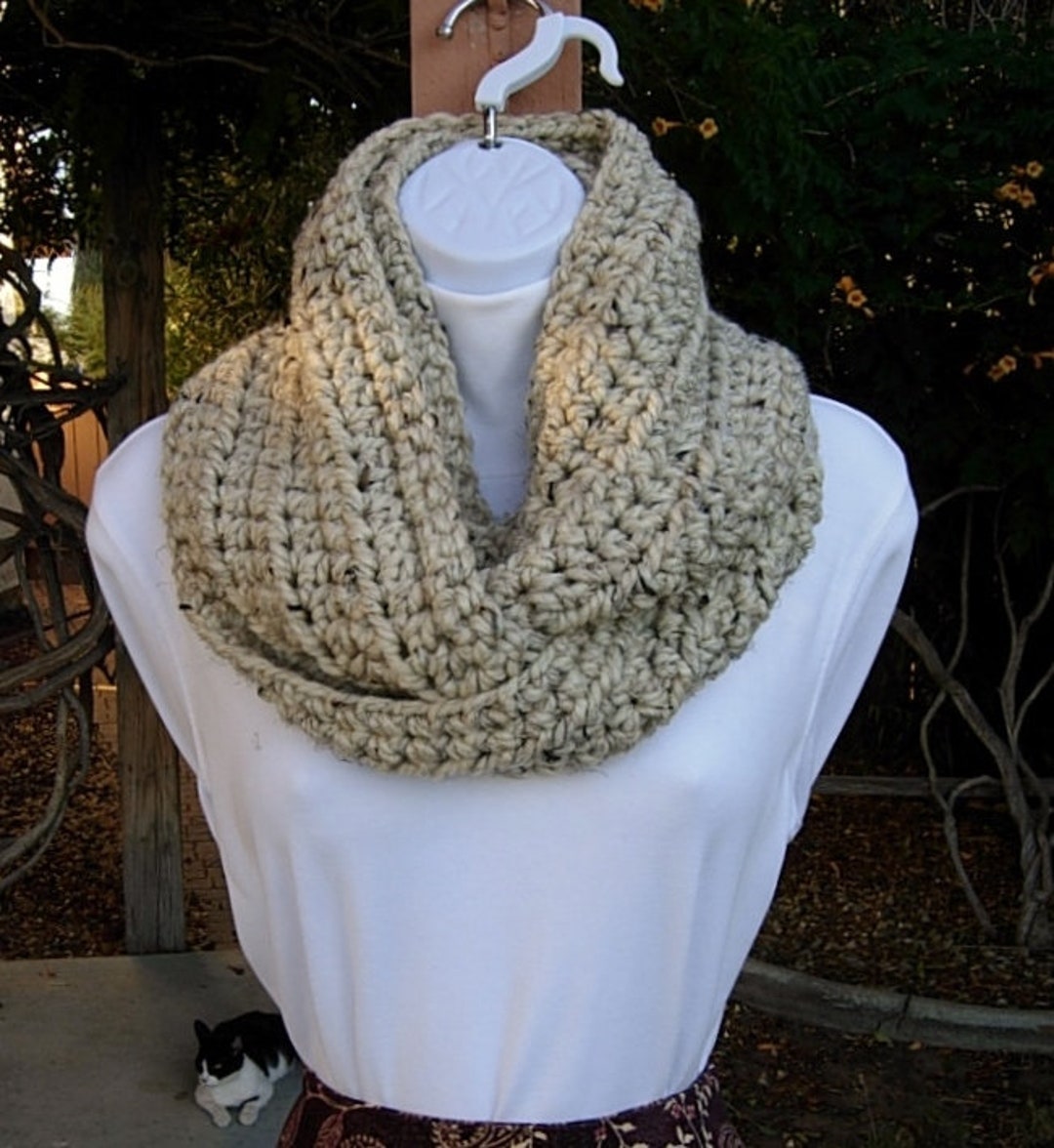 Oatmeal INFINITY SCARF Cowl Loop, Natural Beige Tweed, Thick Soft Wool ...