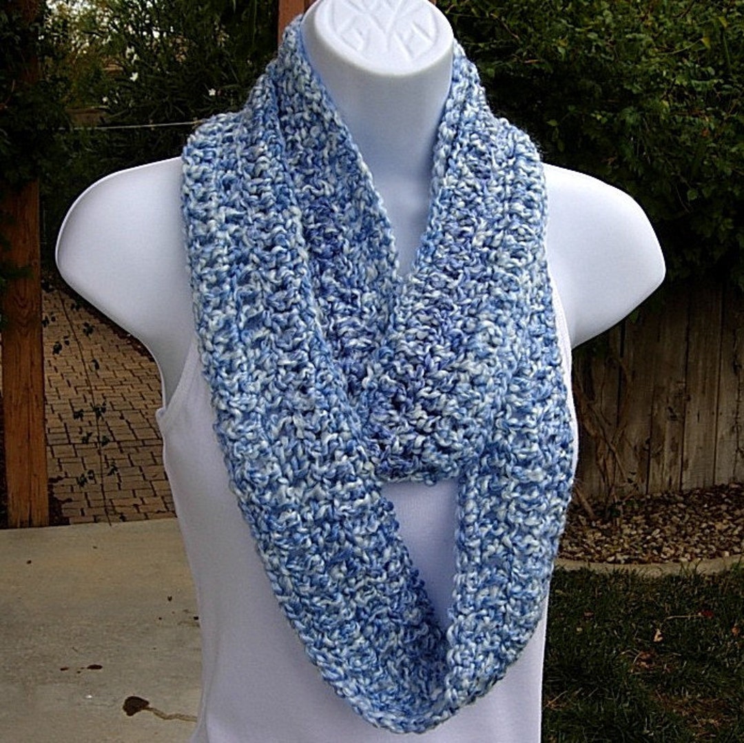 INFINITY SCARF Loop Cowl Small Size Blue & White Multicolor, Soft ...