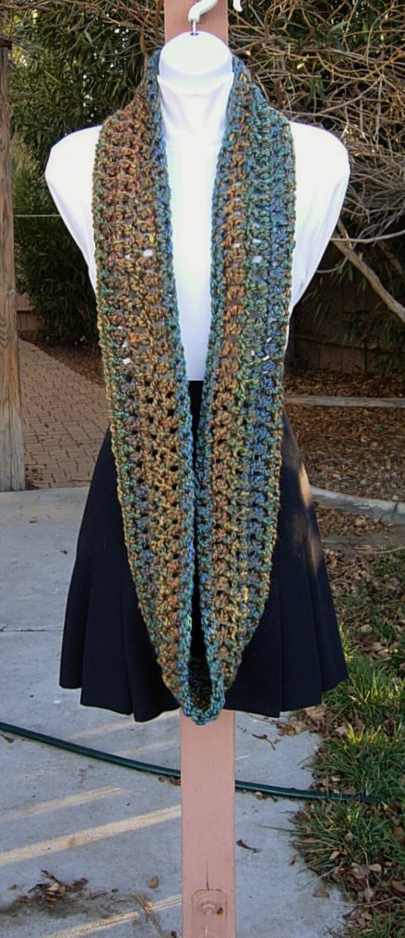 Colorful CROCHET INFINITY SCARF Loop Cowl Rust Blue Teal Green Mustard ...