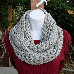 READY TO SHIP Infinity Scarf Cowl Loop, Light Grey Gray, Black & Tan, Soft Wool Blend, Crochet Knit Winter, Chunky Neck Warmer, Women&#39;s Gift