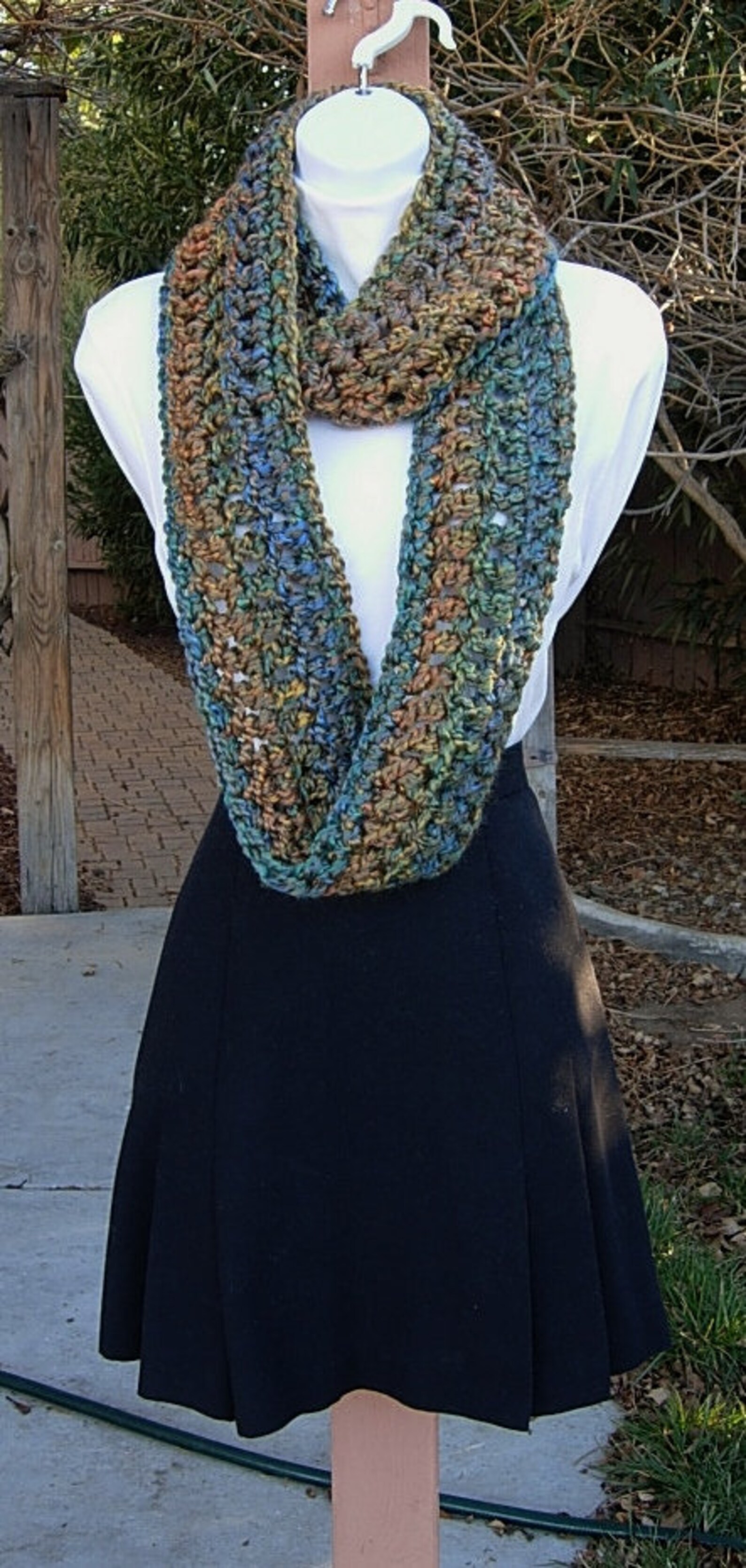 Colorful CROCHET INFINITY SCARF Loop Cowl Rust Blue Teal Green Mustard ...