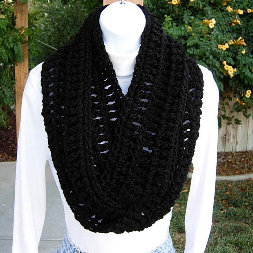 INFINITY LOOP SCARF Solid Basic Black, Extra Soft Warm Crochet Knit 100 ...