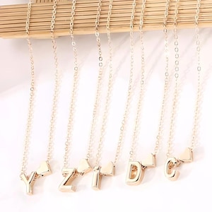 Collar con colgante de corazón pequeño para mujer
