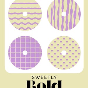 Puede incluir: Un dise&ntilde;o gr&aacute;fico con cuatro patrones circulares en lavanda y amarillo claro. Los dise&ntilde;os incluyen l&iacute;neas onduladas, rayas verticales, una cuadr&iacute;cula y lunares. El texto "SWEETLY BOLD DIABETES" se muestra debajo.