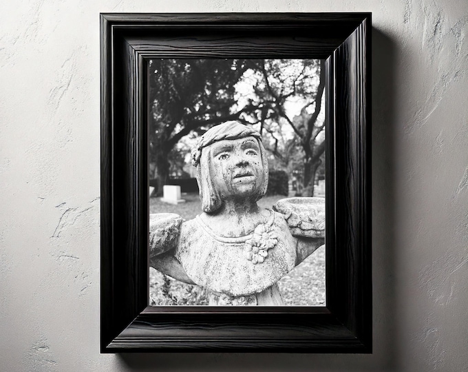 Mourning Girl