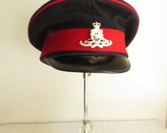 Gorra de lana de la Real Artillería del Ejército Británico de 1961