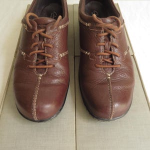 8.5 Brown Leather Clarks Bendables Loafers Lace-Up Shoes Size 8.5M bild 3