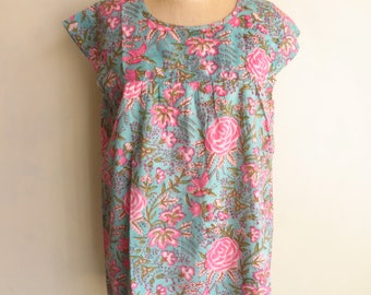 XS Madison Mathews NWT Floral Cotton Blue & Pink Pastel Flowers Extra Small Tunic