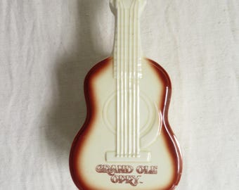 Grand Ole Opry Guitar Shaped Trinket Box Porcelain Ceramic Nashville Souvenir 1989
