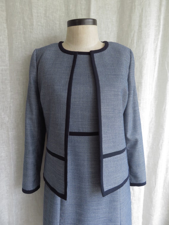 Shift dress shop and coat