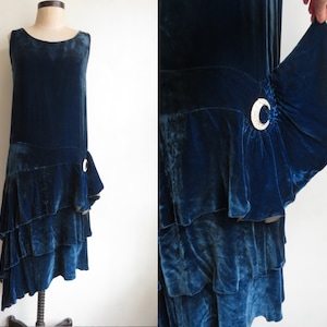 1920s Blue Silk Velvet Dress Asymmetrical Flapper Dress Sleeveless Gatsby Dress