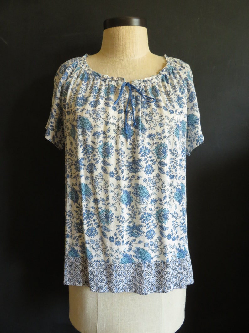 L Blue Floral Peasant Blouse J. Jill Rayon India Print Short Etsy
