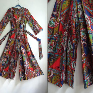 XS/S Paisley Jumpsuit Psychedelic Palazzo Pant 1960s Vintage Bell-Bottom Jumpsuit &quot;Saybury&quot; Size extra Small to Small