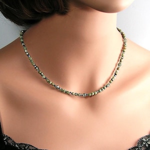 Natuurlijk regenwoud jaspis kralenketting, 925 sterlingzilver, groene ryoliet jaspis stenen ketting, elegante sierlijke gefacetteerde edelsteensieraden