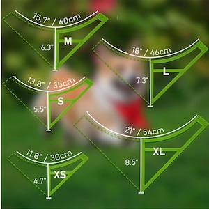 May include: Diagram of dog bandana sizes: XS (11.8"/30cm), S (13.8"/35cm), M (15.7"/40cm), L (18"/46cm), and XL (21"/54cm). Each size is represented by a green triangle with measurements in inches and centimeters, indicating the bandana's dimensions.