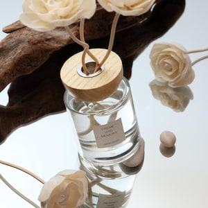 Personalized Flower Reed Diffuser, Custom Home Fragrance Gift, Murano Glass Diffuser, Sola Flower Decor, Housewarming Gift
