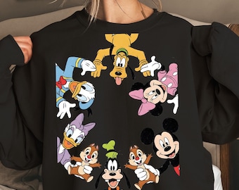 Vintage Mickey and Friends Sweatshirt,Disney Characters,Mickey&Co,Disneyland Sweatshirt,Disney Trip,Disney Family Vacation,Mickey Shirt