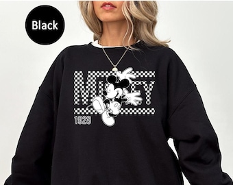 Mickey Minnie Checkered Sweatshirt,Checkered Disney Shirt,Disney Trip Sweater,Disneyland Sweatshirt,Mickey Sweatshirt,Disney Family Matching