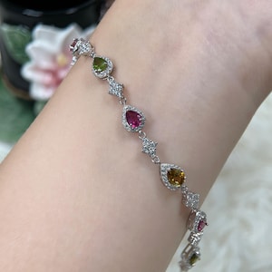 Natürliches Multicolor Turmalin Armband | Regenbogen-Turmalin mit CZ Akzenten | Sterling Silber Vergoldet | Oktober Geburtsstein Geschenk für Sie